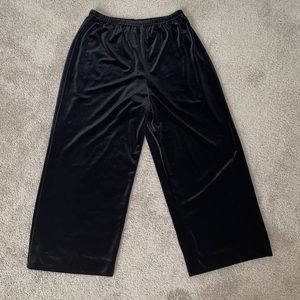 Briggs New York petite velour pants